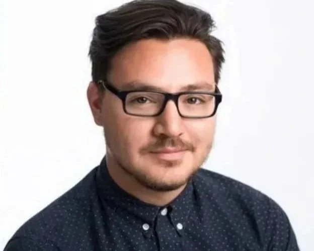 Corporate Headshot of Tech employee