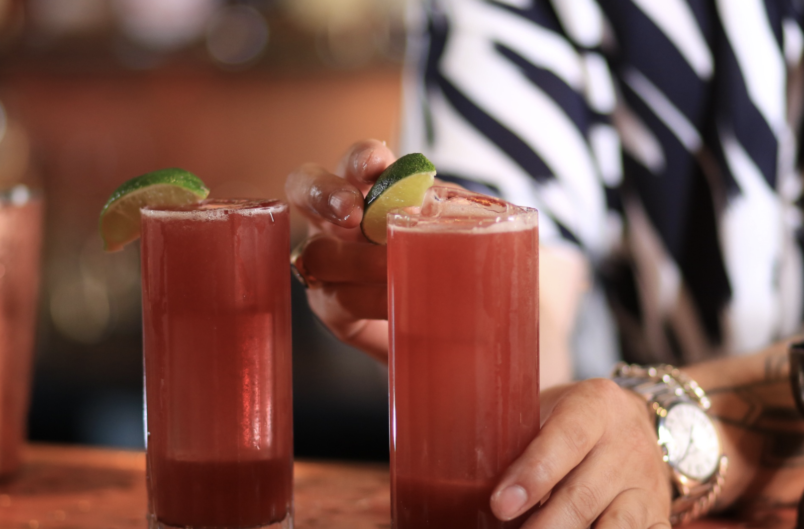 Just Add Cassis :: Diablo de Mayo is Here 