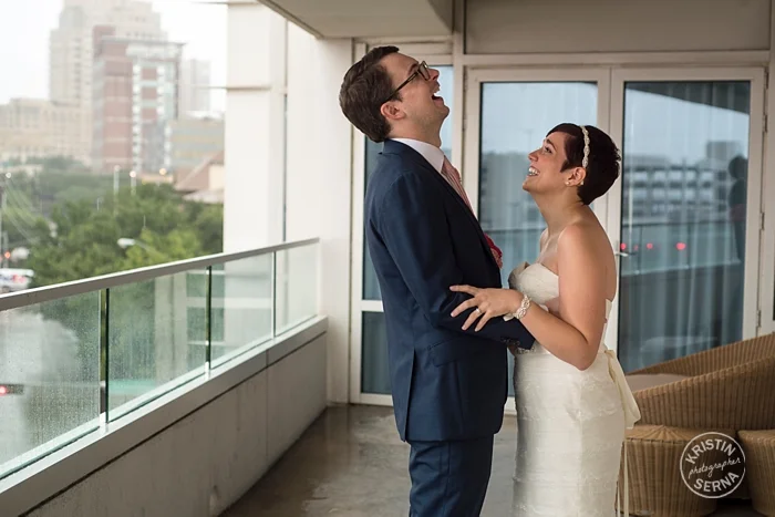 Wedding Day Laughter. Photography by Kristin Serna. 
