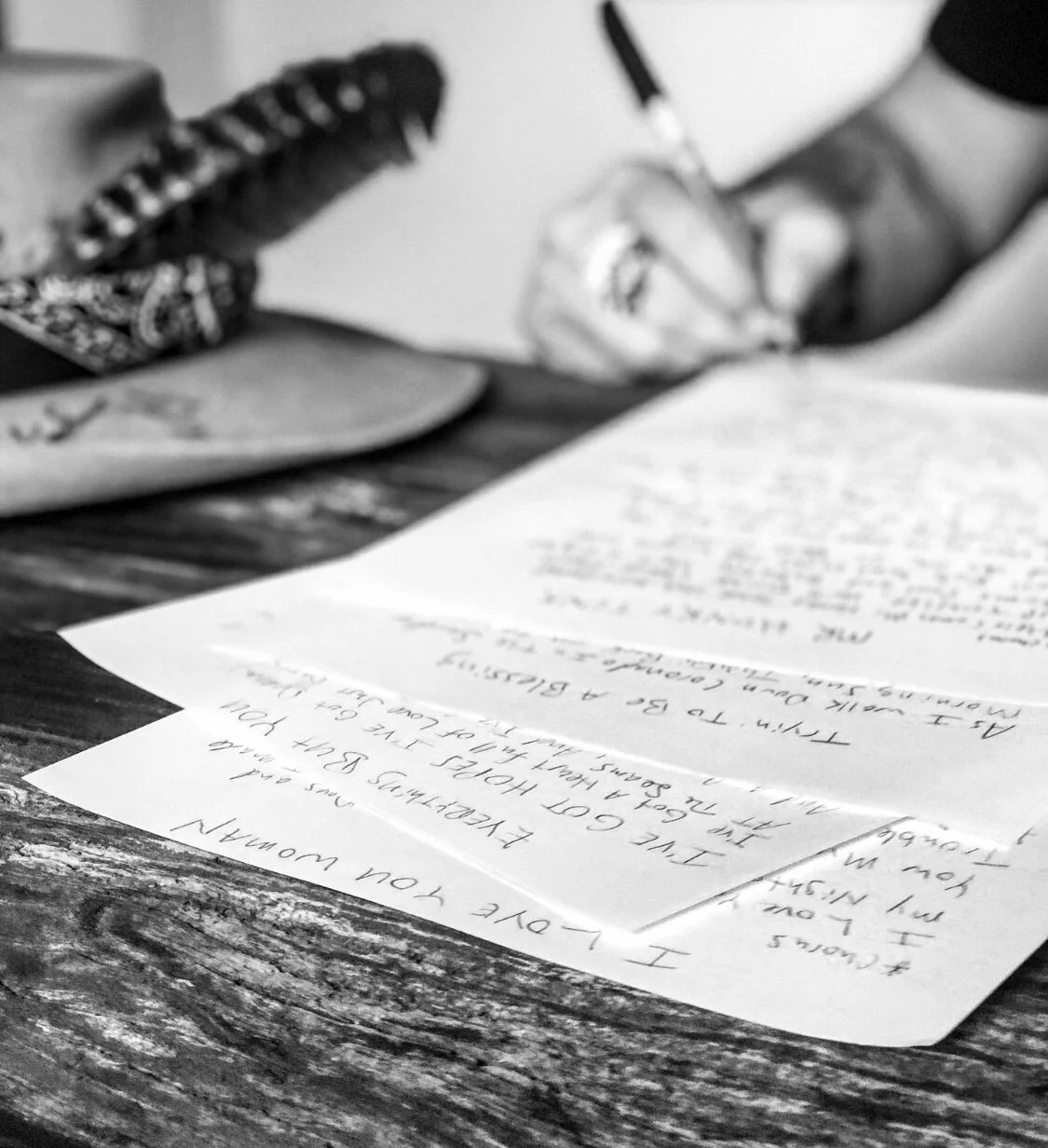 B4813E5A-2ECD-4C52-9947-B367C6CB1CB8