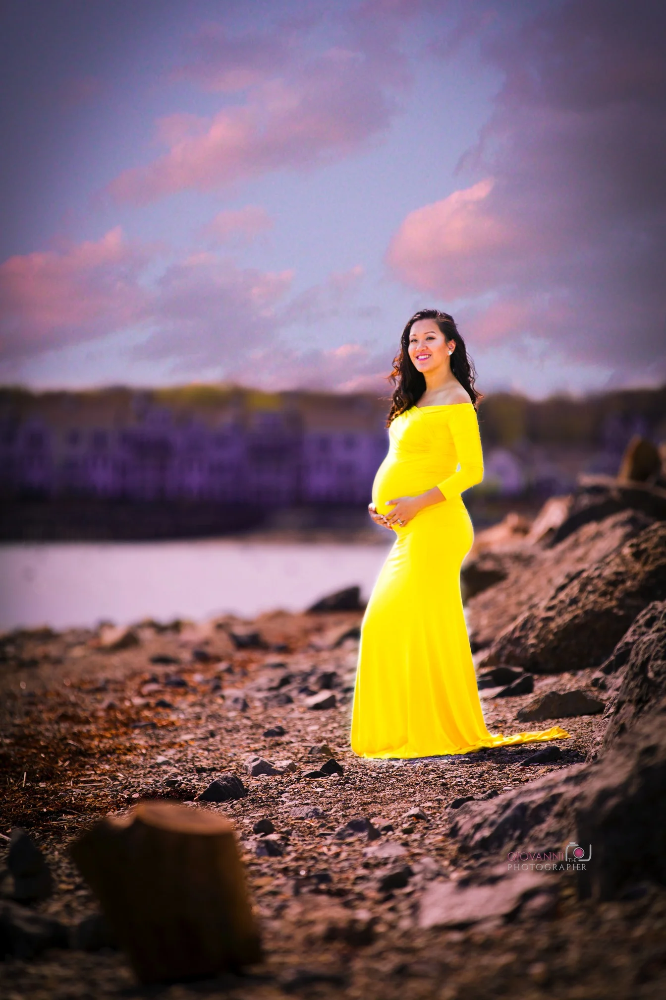 314A1455-Giovanni The Photographer Boston Maternity Newborn Photography 35Percent.jpg