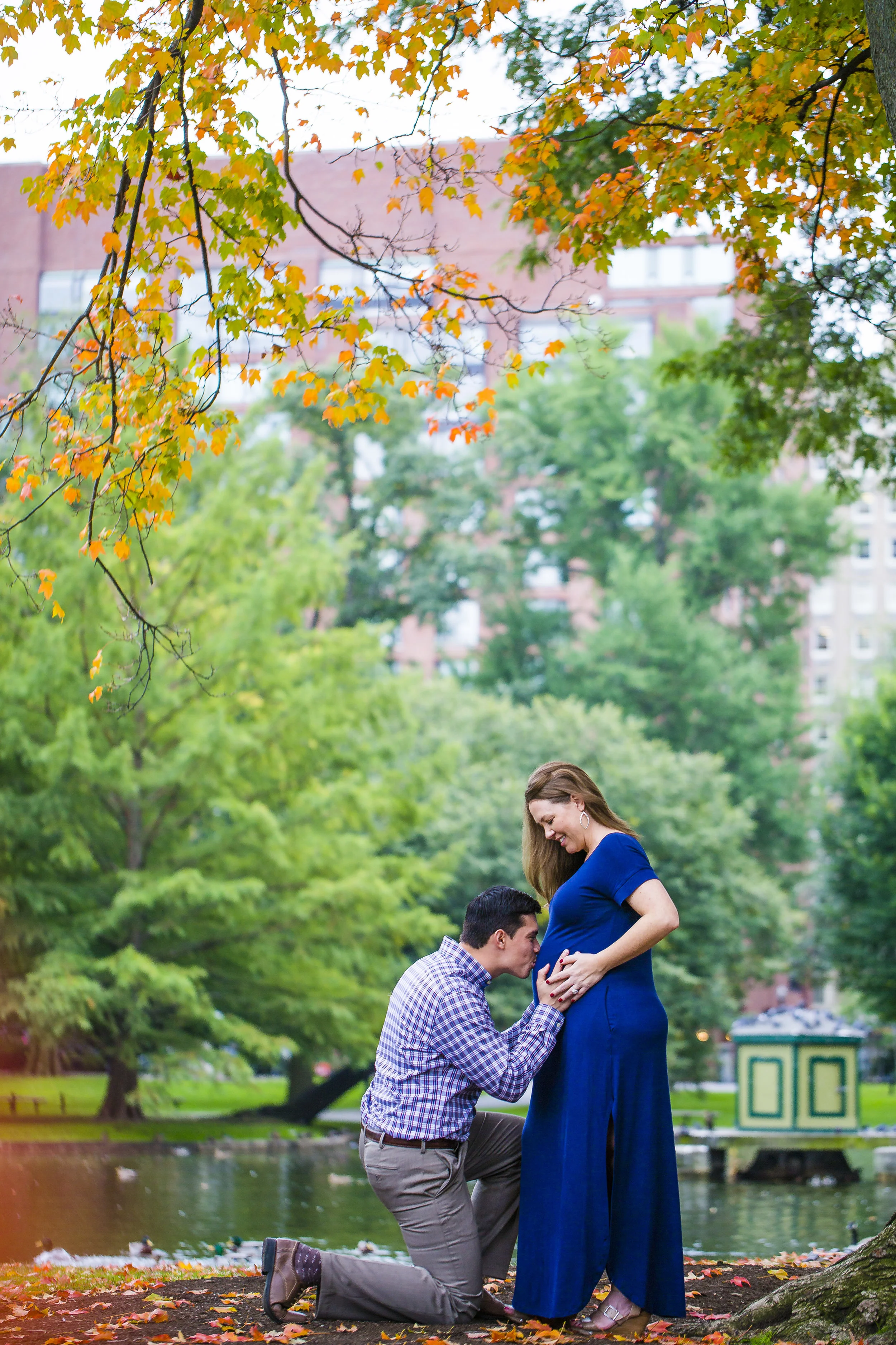 8C2A6338 Giovanni The Photographer Best Boston Maternity New Born Photography Public Garden - Common.jpg