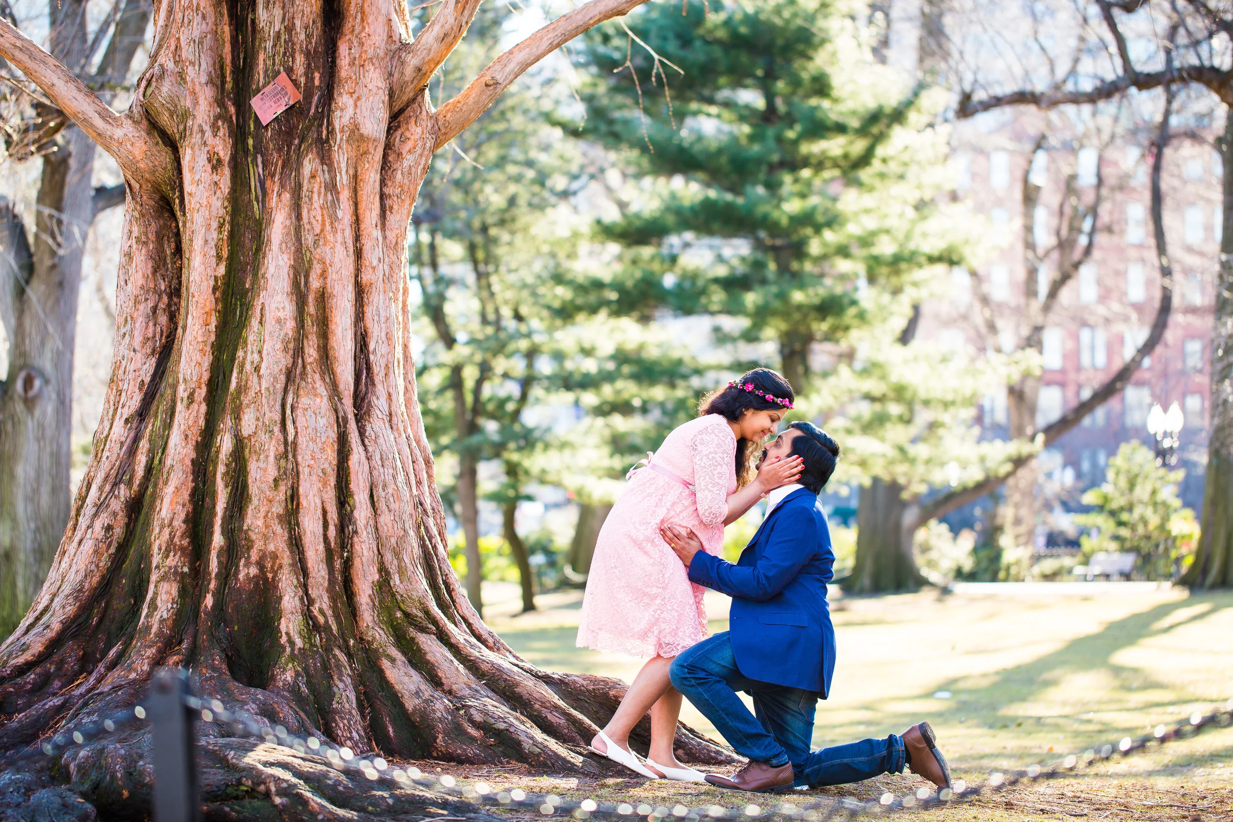314A8825-Giovanni The Photographer-Maternity Photography in Boston MA Newborn-Boston Public Garden.jpg