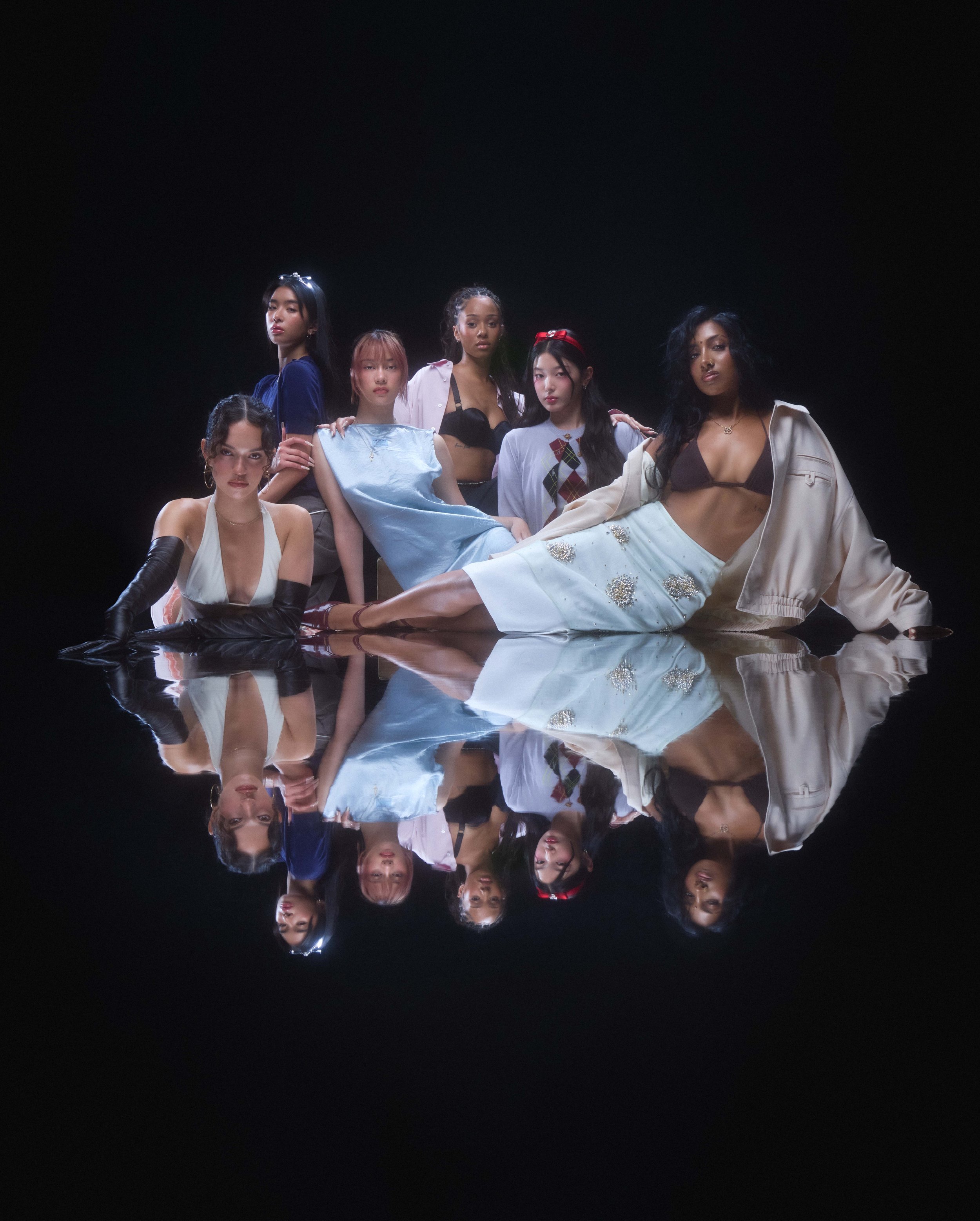 Shot_07-Daniela-Sophia-Yoonchae-Megan-Manon-Lara_0349-capture_HLNRT_R2_HLNRT_RGB copy.jpg