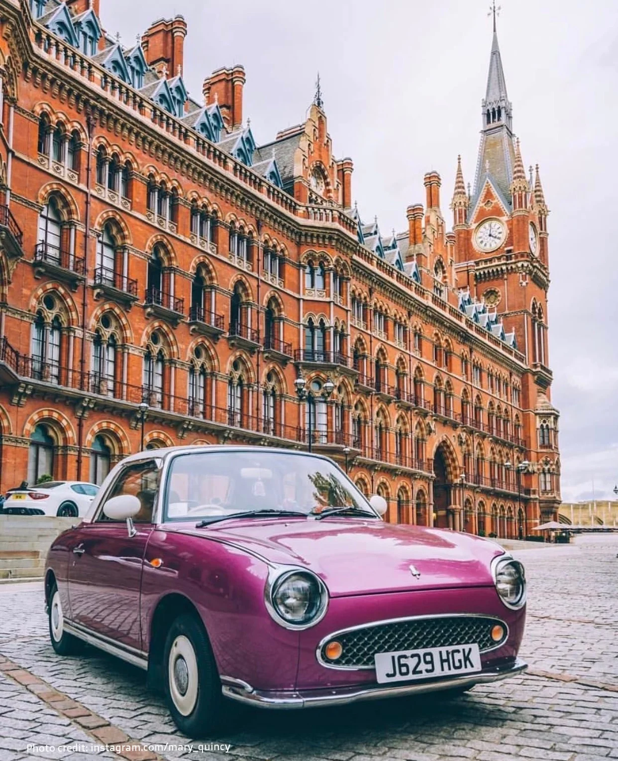 Nissan Figaro
