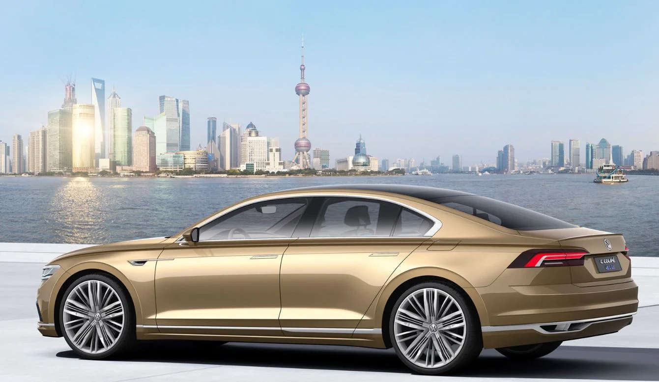 Replacing the current VW C Coupe is the VW C Couple GTE Concept