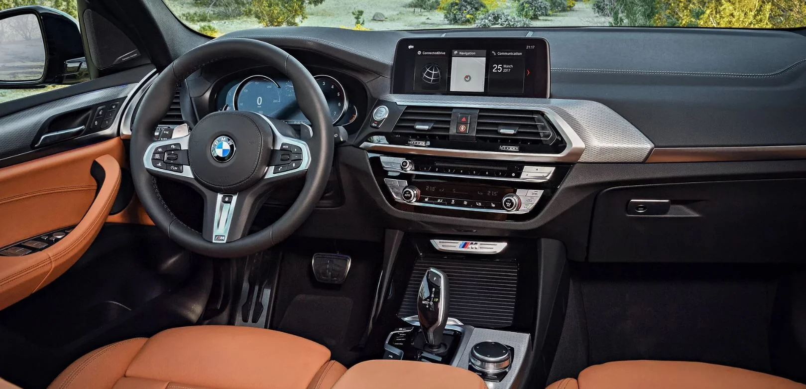 2018 BMW X3 Internal Dash Shot