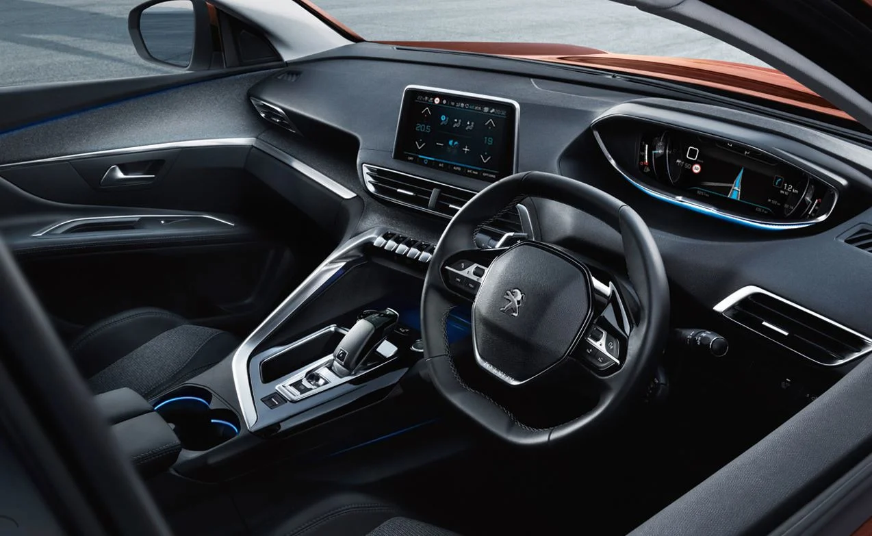 2017 Peugeot 3008 Steering Wheel Shot