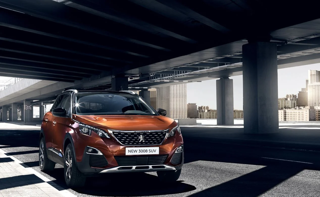 2017 Peugeot 3008 Front Shot