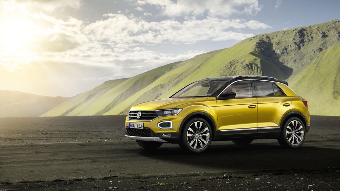2018 VW T-Roc Hero Side Shot