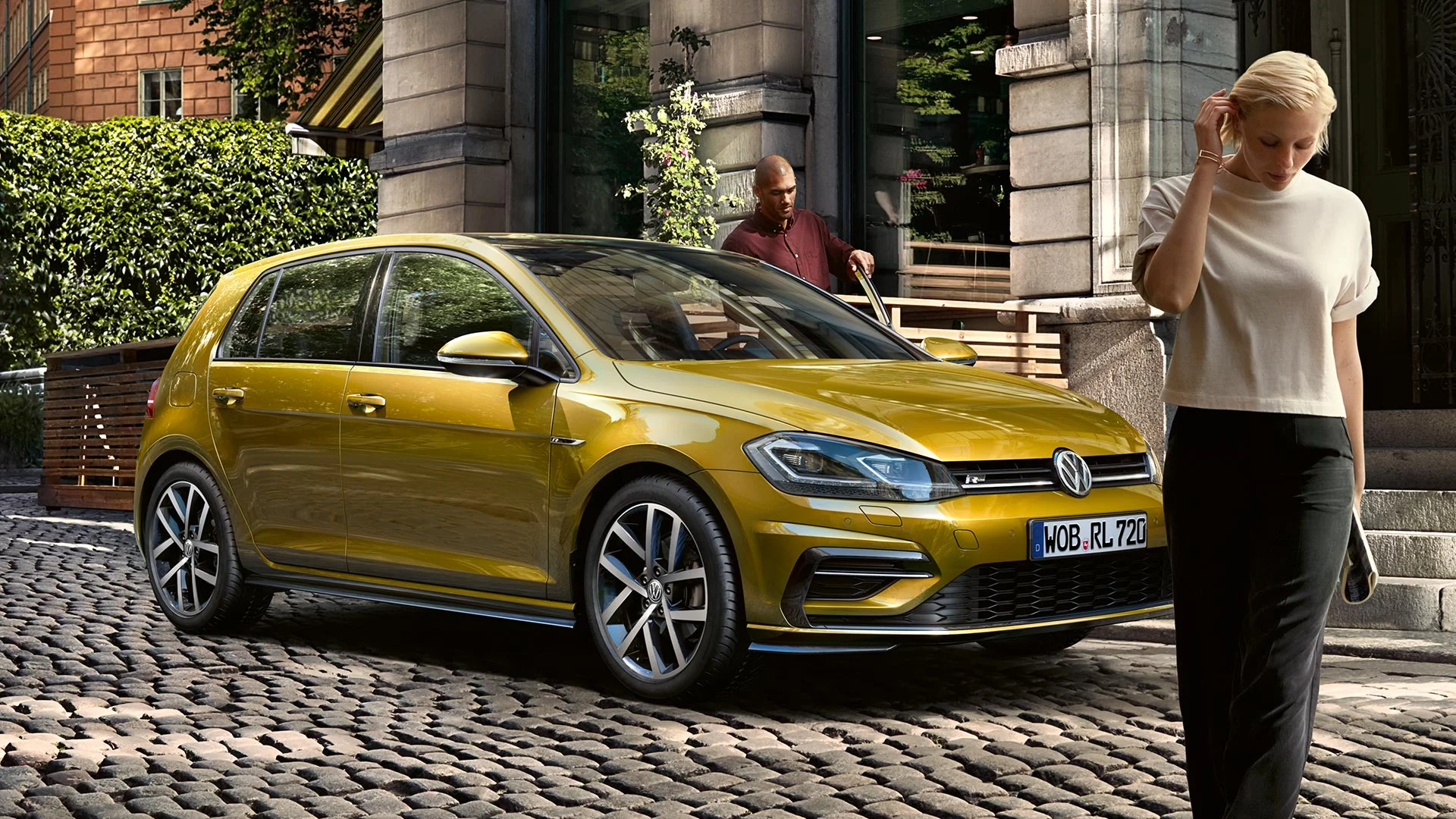 Car Buying Help: Find The Right Hatch For Your Match! The Best 2017 Hatchbacks in Australia Right Now