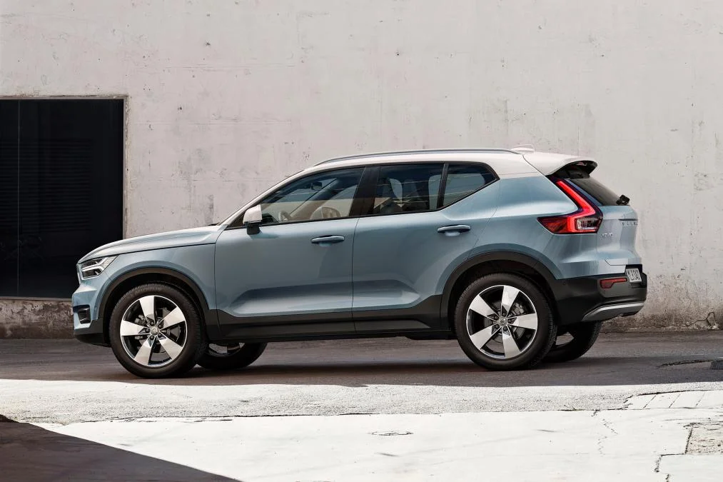 All New 2018 Volvo XC40 Side Profile.jpg