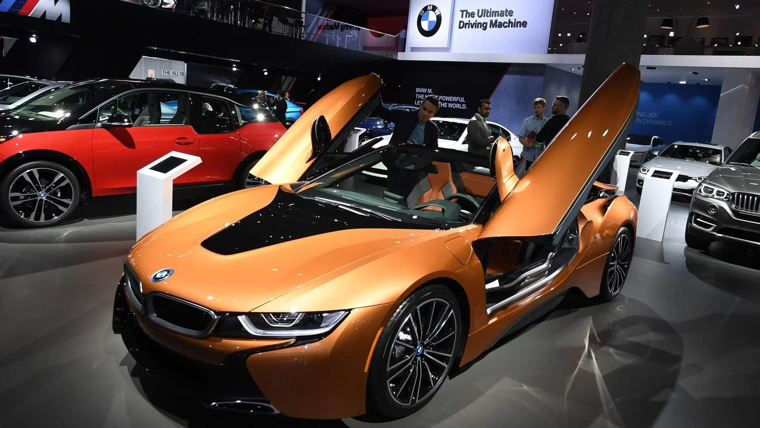 BMW I8 Roadster.jpg