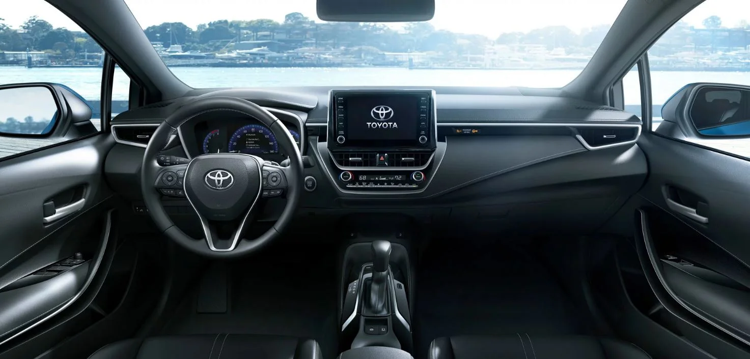 2018 Toyota Corolla Internal Dash.JPG