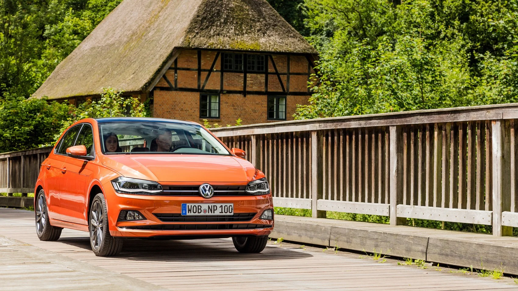 2018-Volkswagen-Polo.jpg