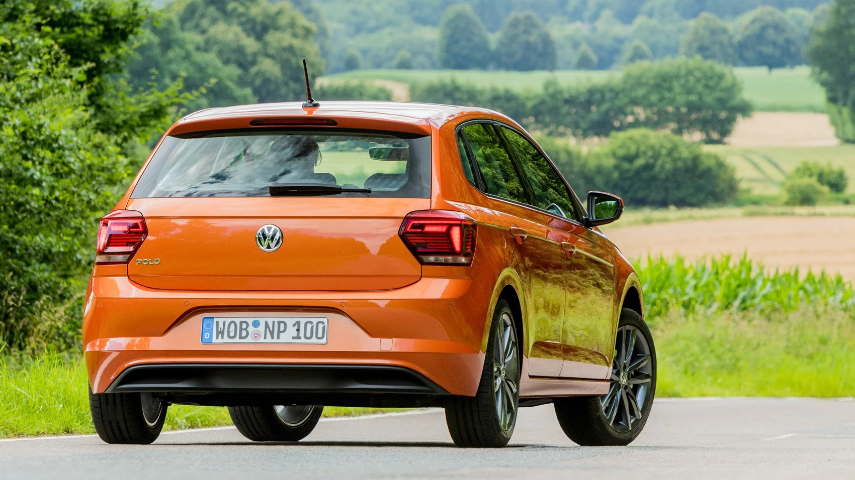 2018-Volkswagen-Polo-.jpg