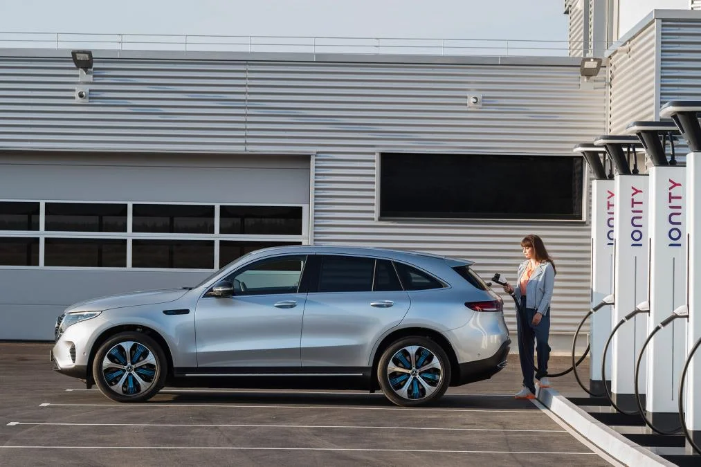 Mercedes EQC.jpg