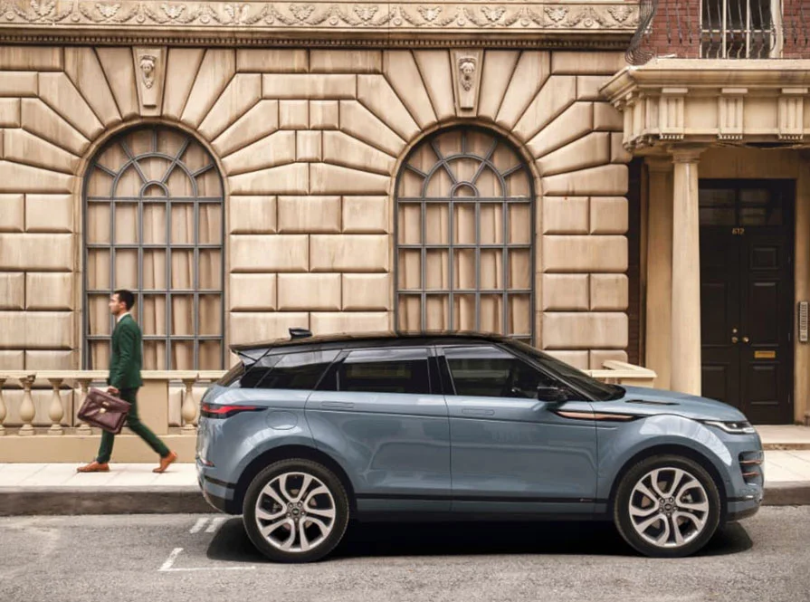 2019-RR-Evoque-Side-Profile-Shot.jpg
