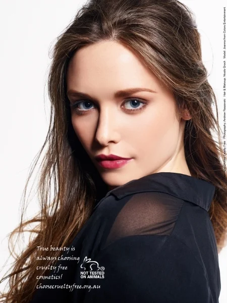 Hair and makeup by nicole groch for Synergie- Everescents model sml.jpg