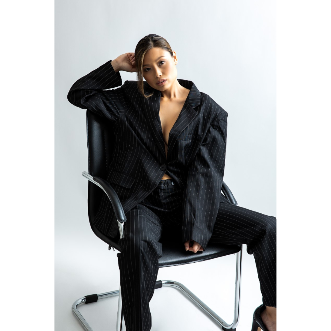 Rach Huxtable 5a.jpg.png