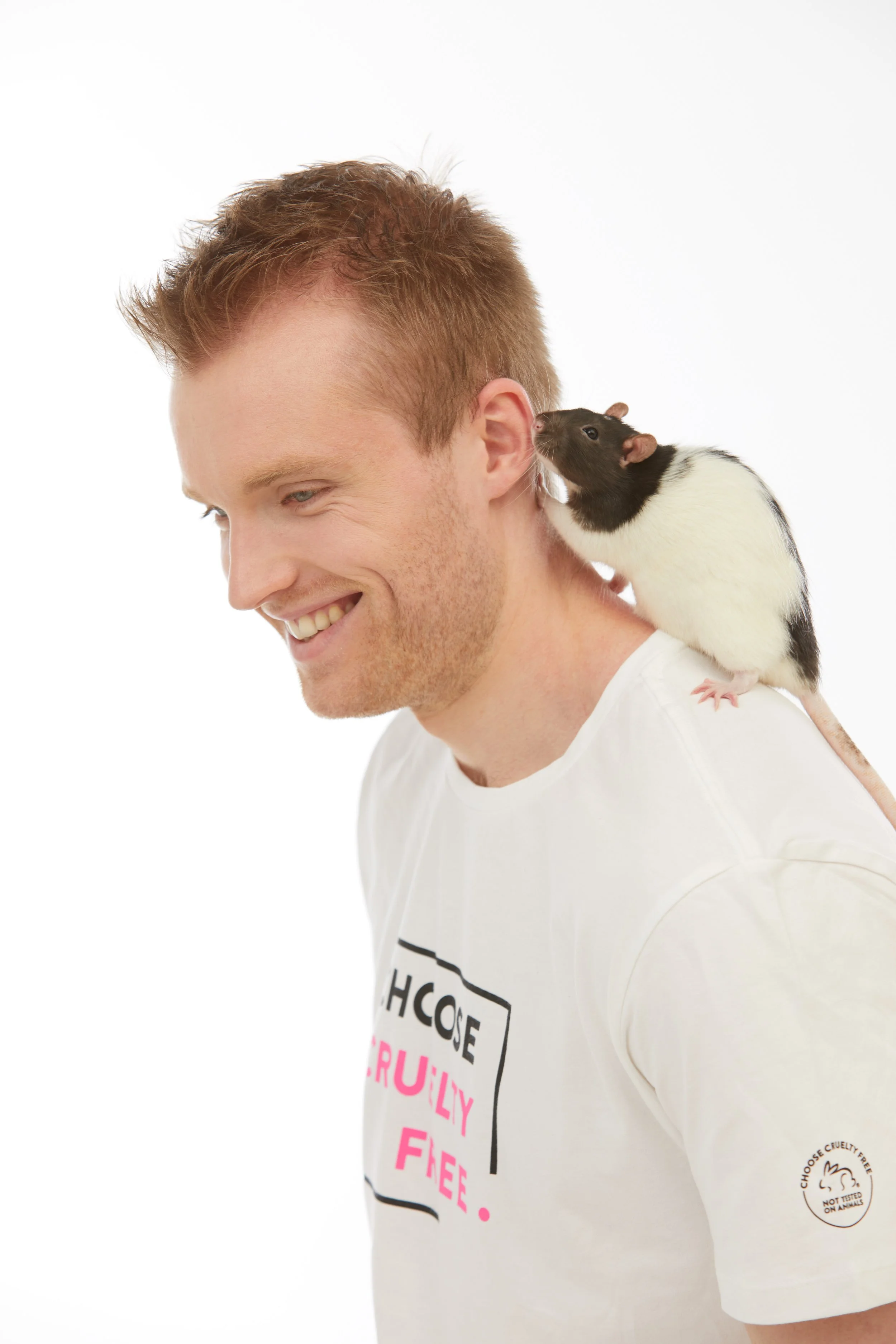 Brett and ratty whispering in ear.jpg