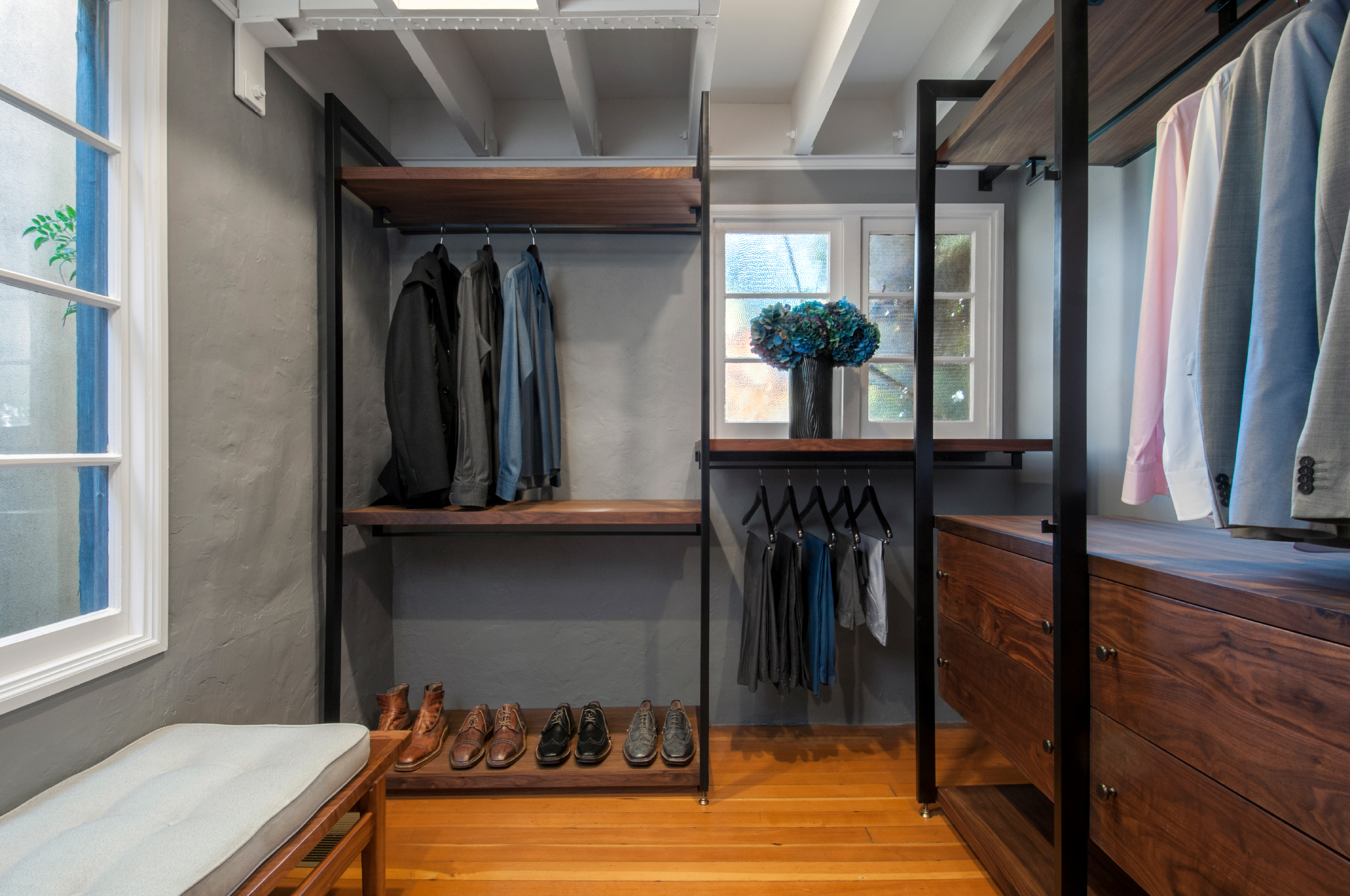 Walk-in-Closet