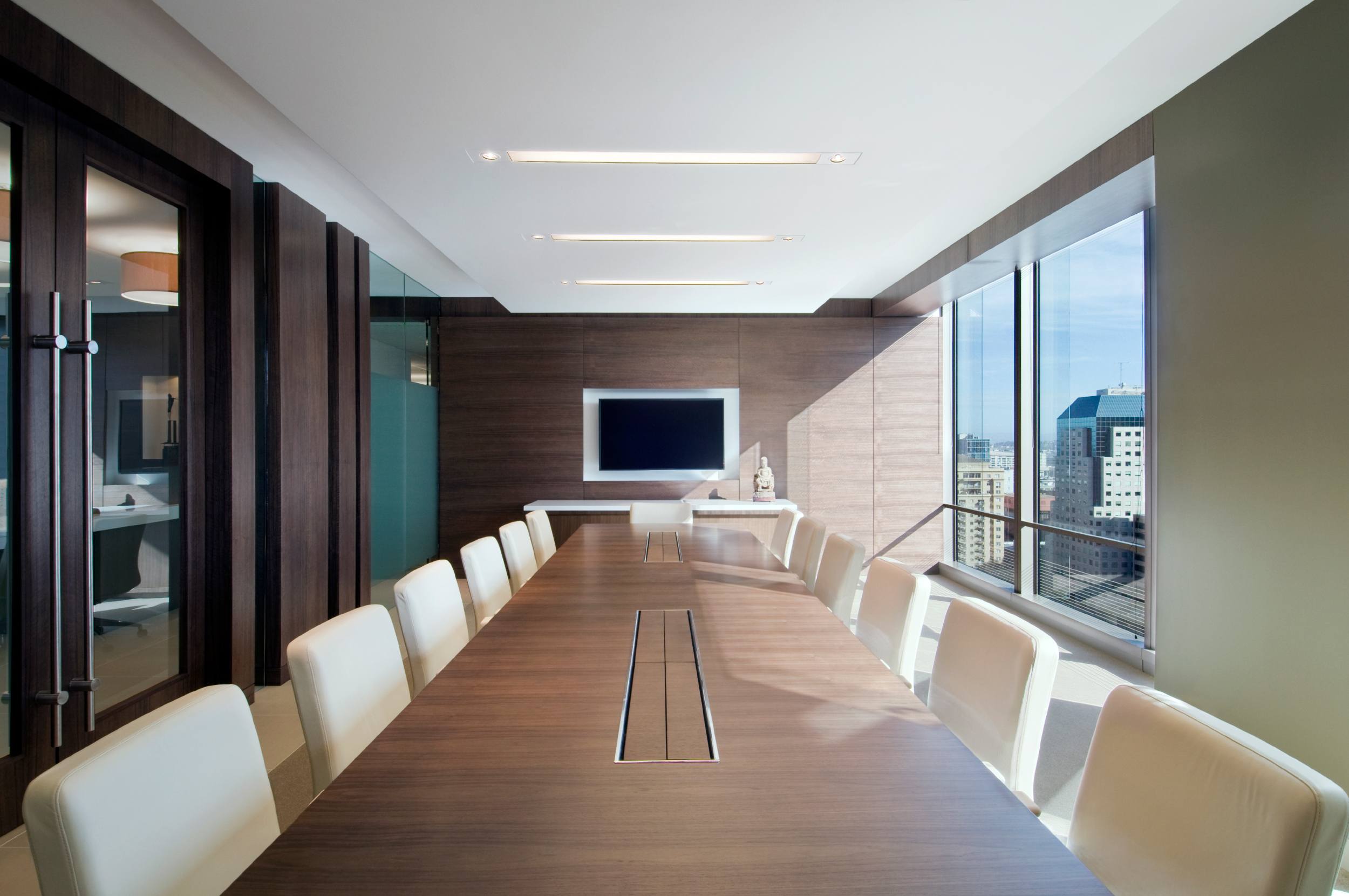 555 Mission Meeting Room