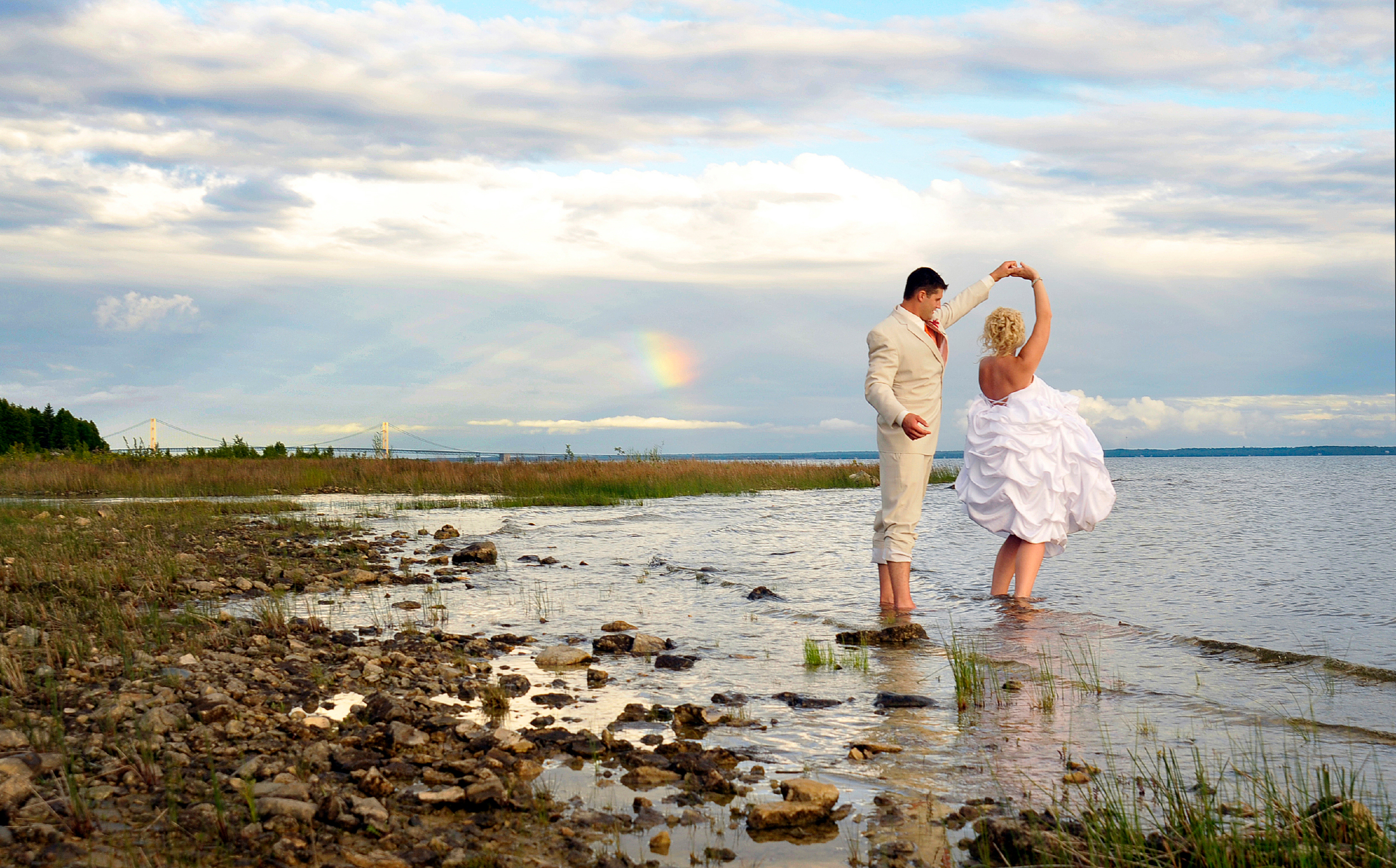 Marriage at Mackinaw Island Bridge