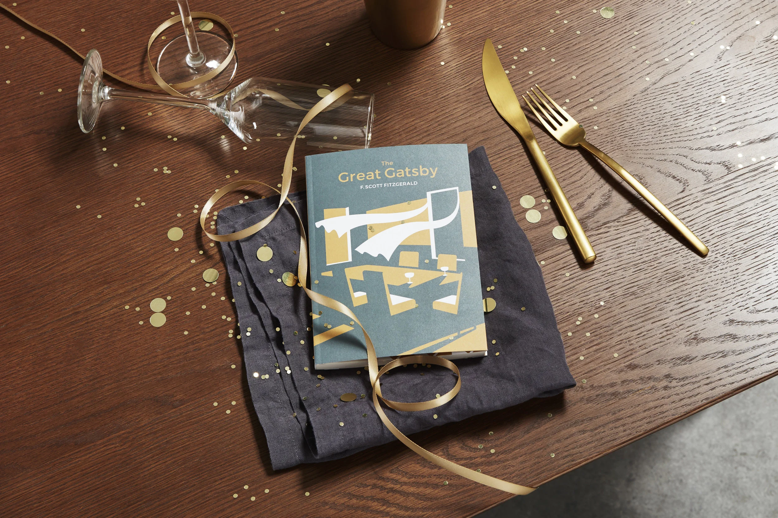 GREAT_GATSBY_DETAIL_CROP.026.jpg