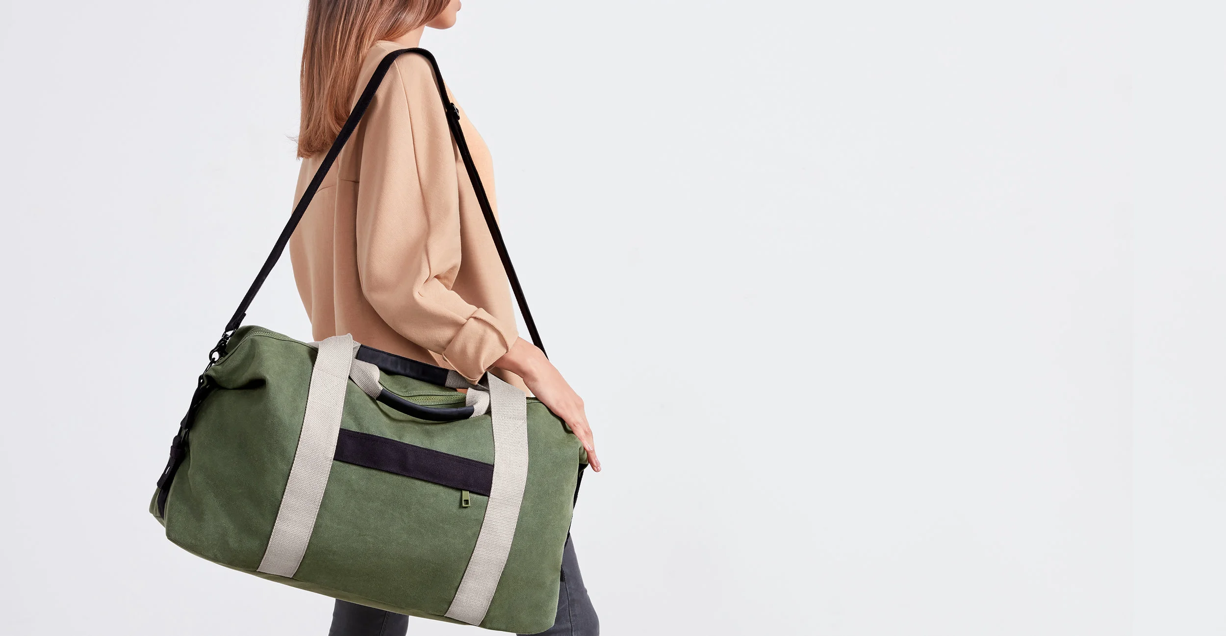 ACCBWK002MUL_UK_BROADWICK_WEEKENDER_KHAKI_LB02.jpg