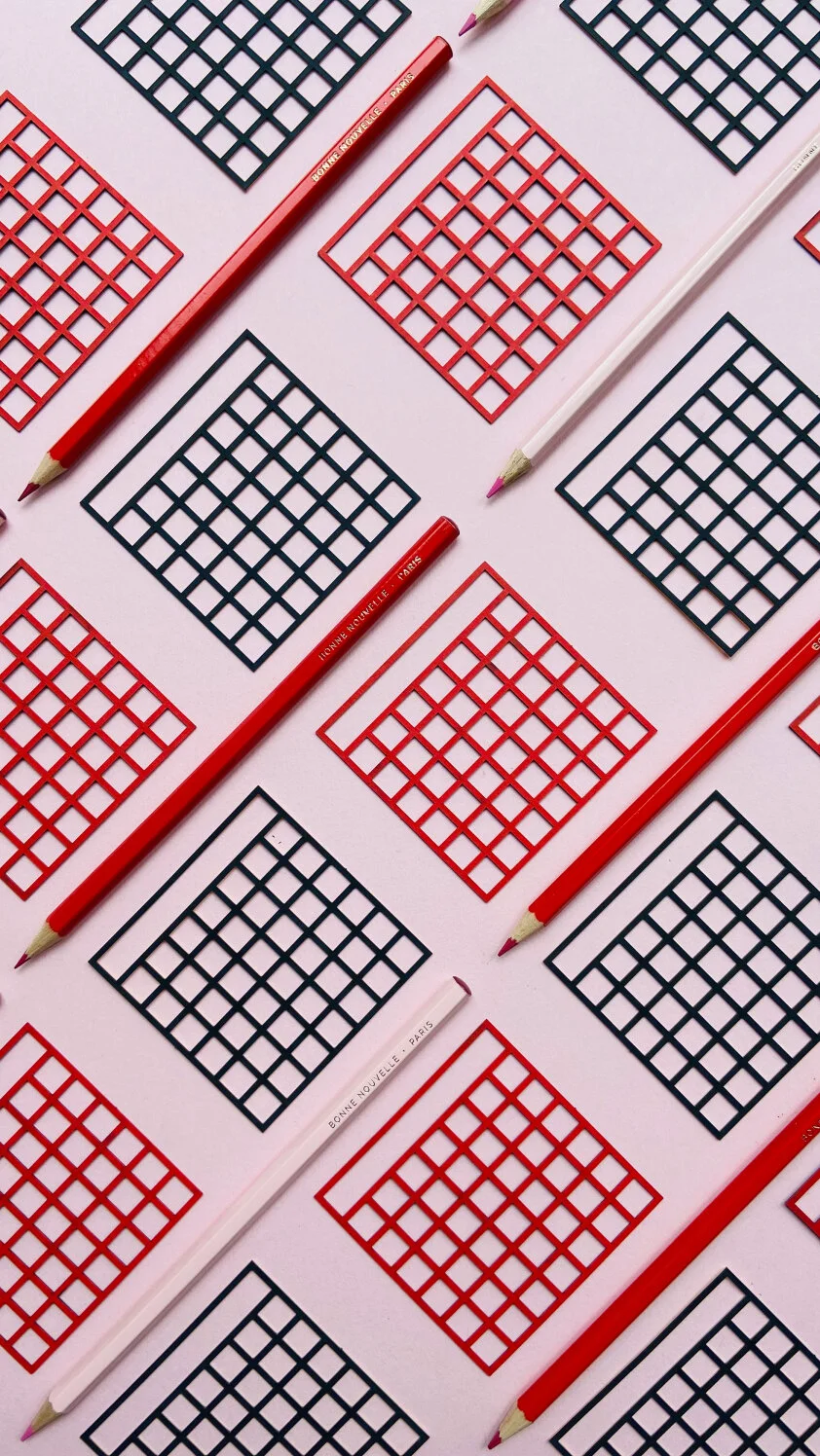 20-Grilles-Rouge-Noir 1.jpg