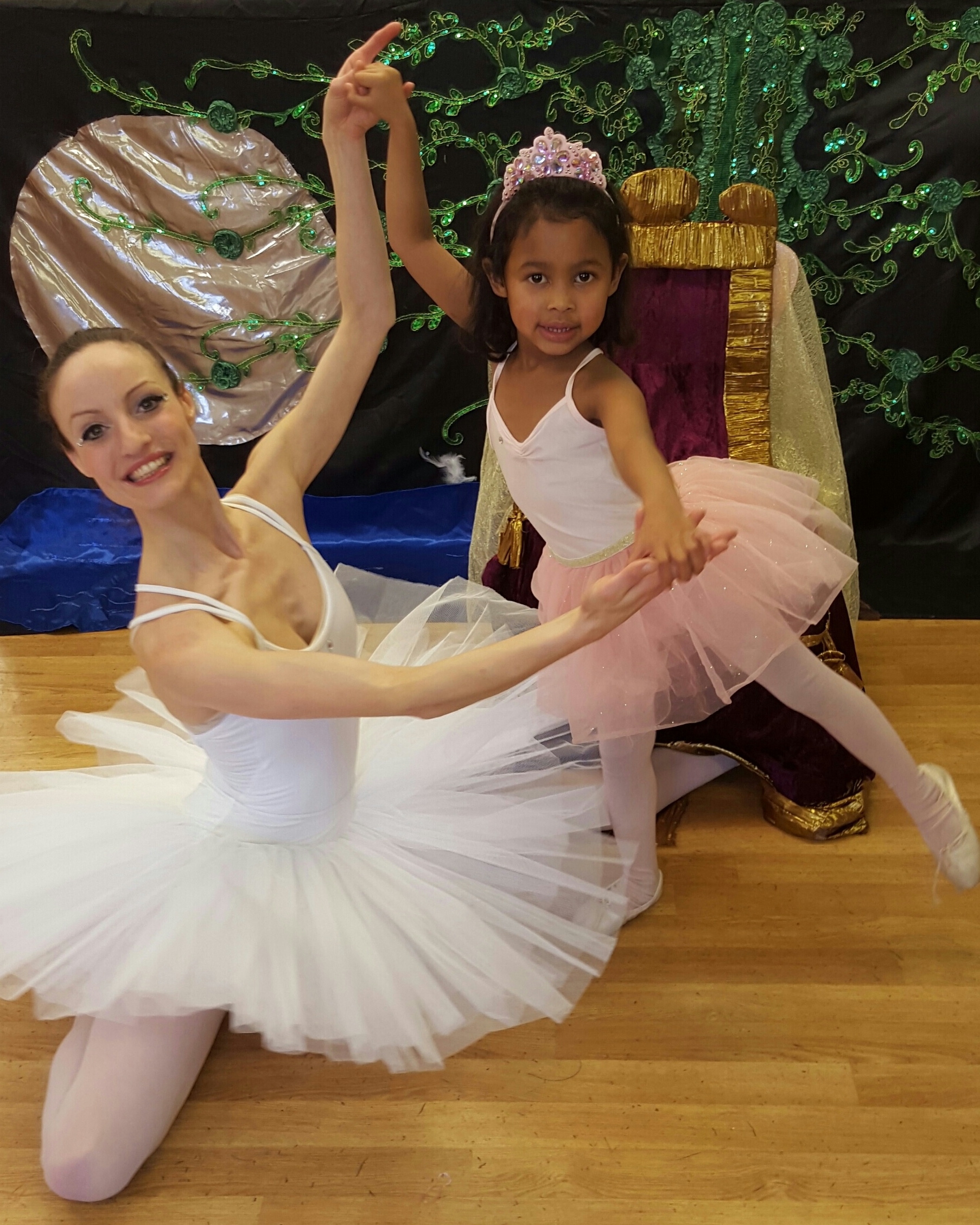 swan lake throne .jpg