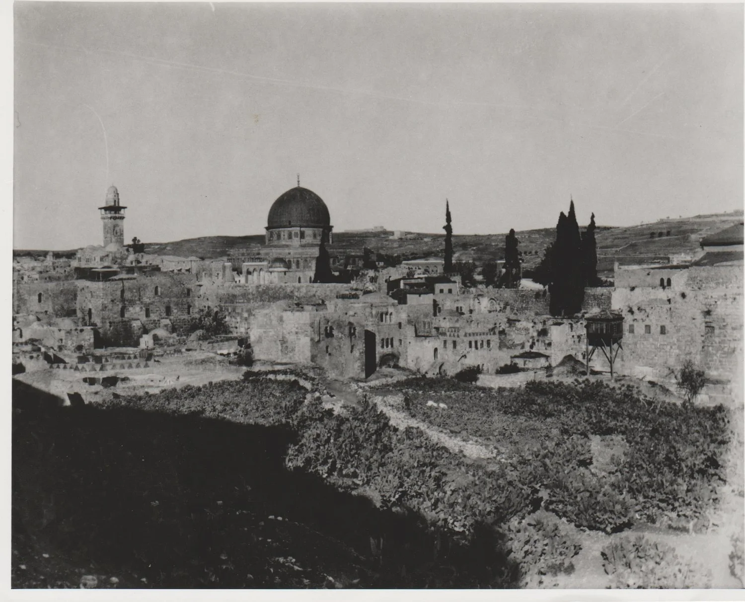 Gertrude Bell's photograph of the Old City Jerusalem, December 1899. Catalogue number A45-47. 