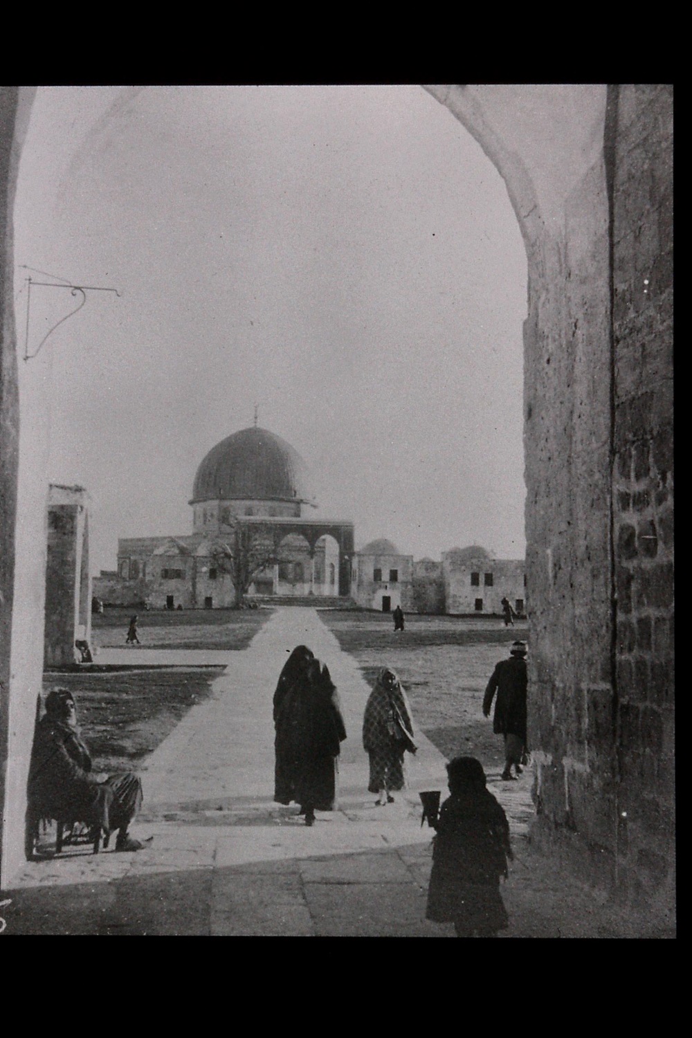 A35 Haram entrance gate, taken by Bell in December 1899