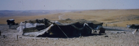 bedouin-dwelling-negev-1990.jpg