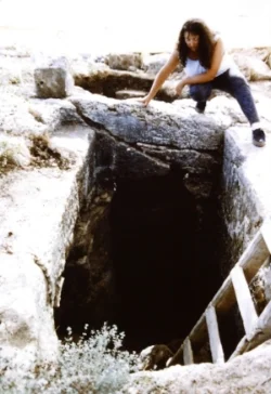 Excavations at Sumaqa, Carmel Hills, Israel 1993