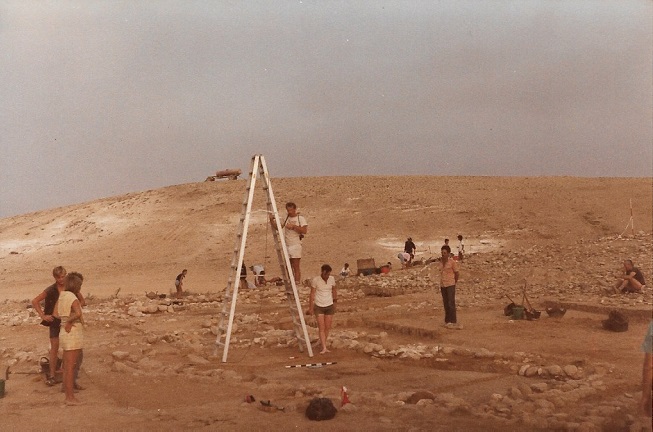 Diggers watch as Director, Director's Assistant and Supervisor record their work