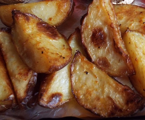 Potato wedges, baked