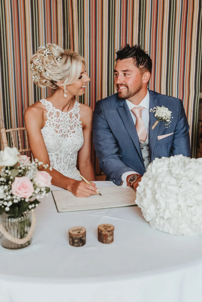 Jess and Zac -6720.jpg