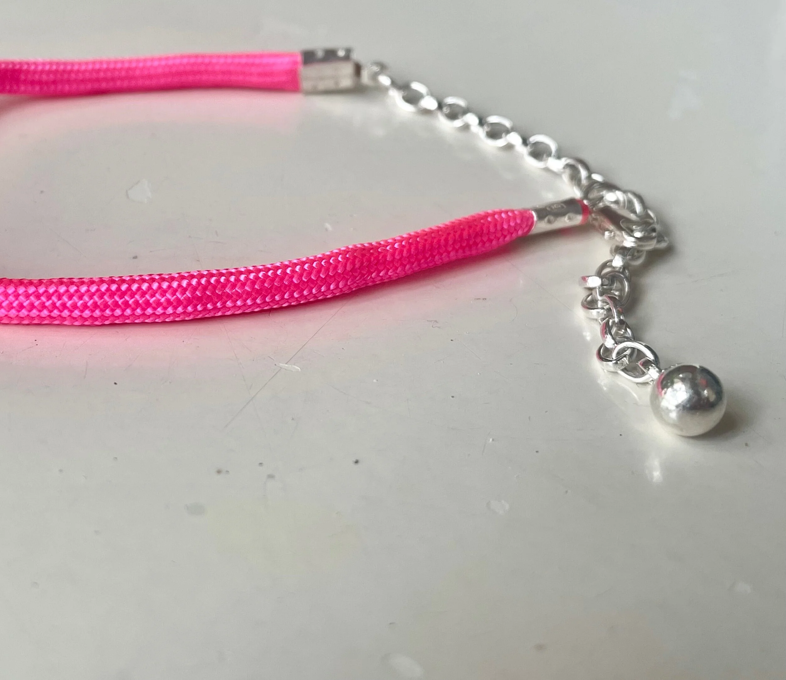 F650B725-65AB-477F-A3C4-0B9CC1288C7A