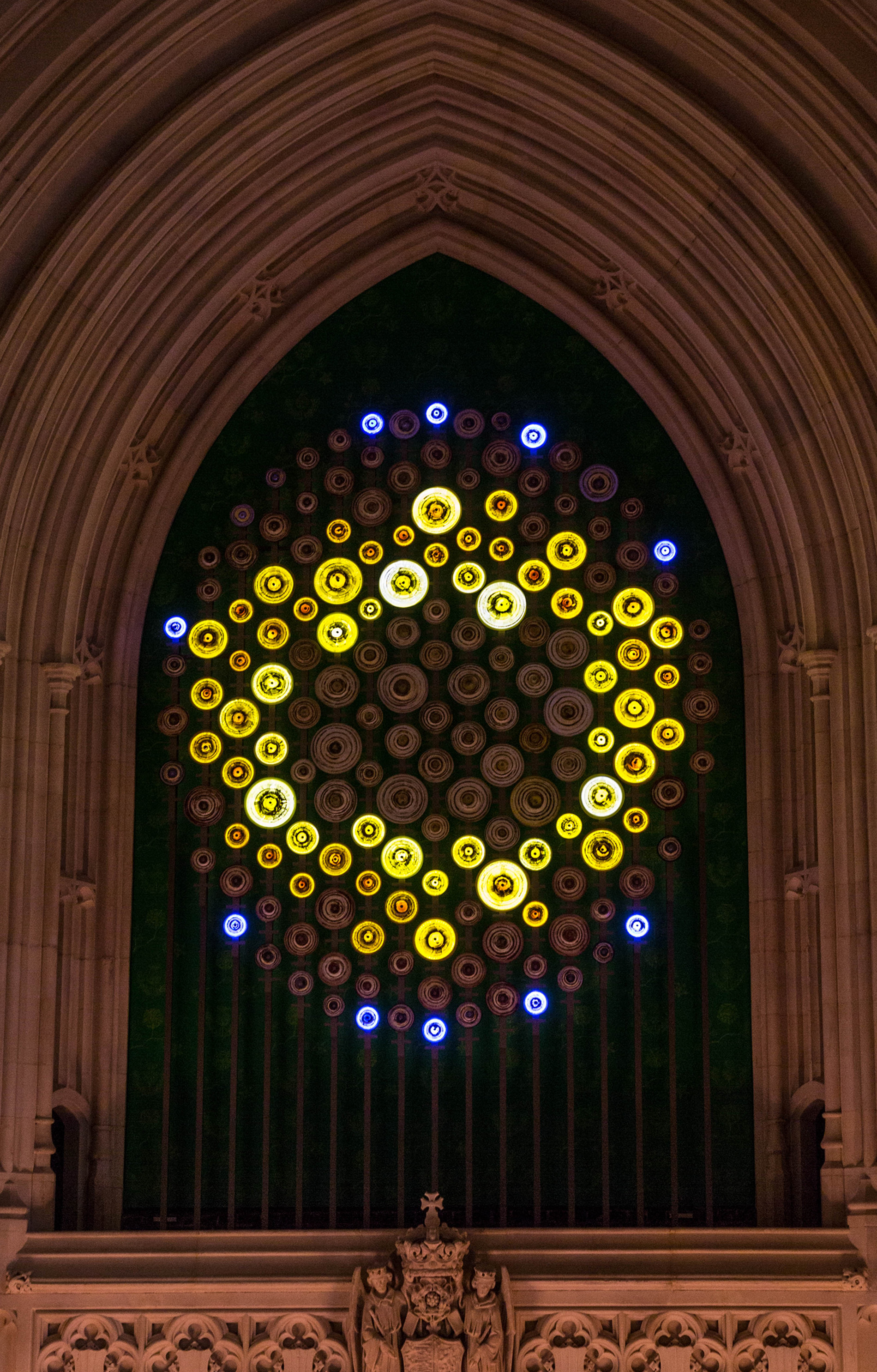  New Dawn, a contemporary sculptural light installation celebrating Women's Suffrage in the Houses of Parliament, London by Mary Branson. 