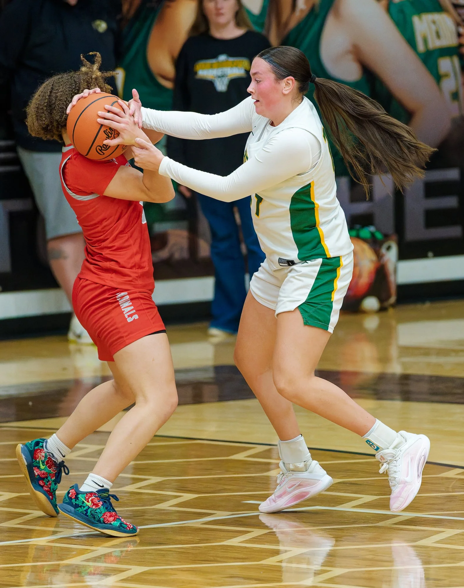 MedinaVarsityGirlsBasketball50.jpg