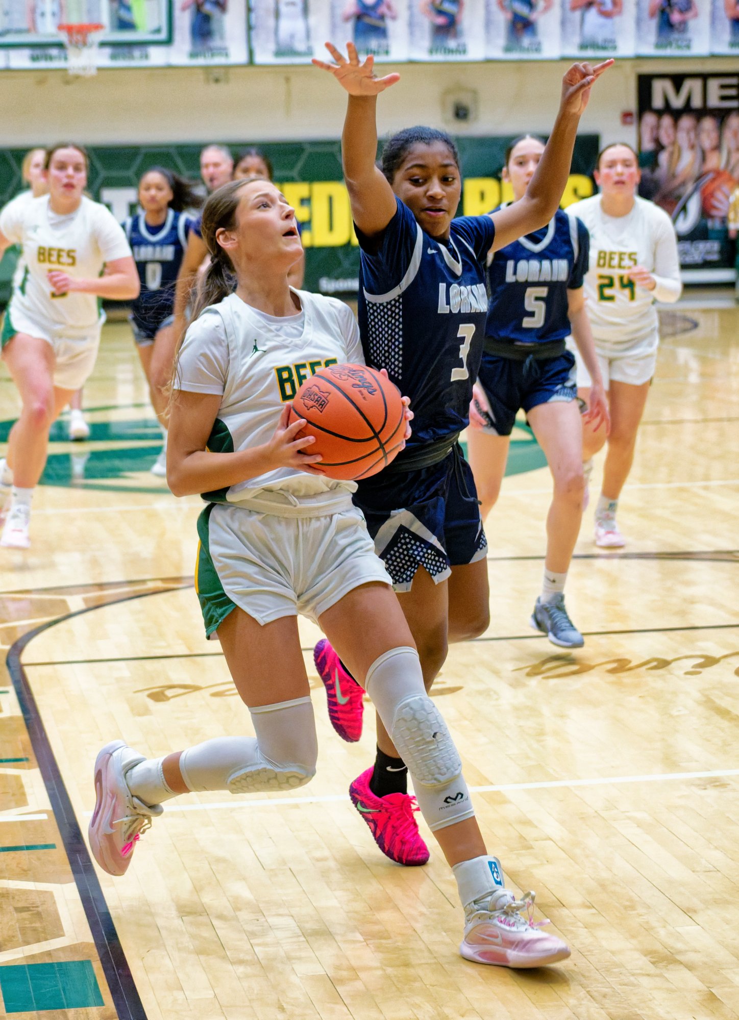 MedinaVarsityGirlsBasketball01.jpg