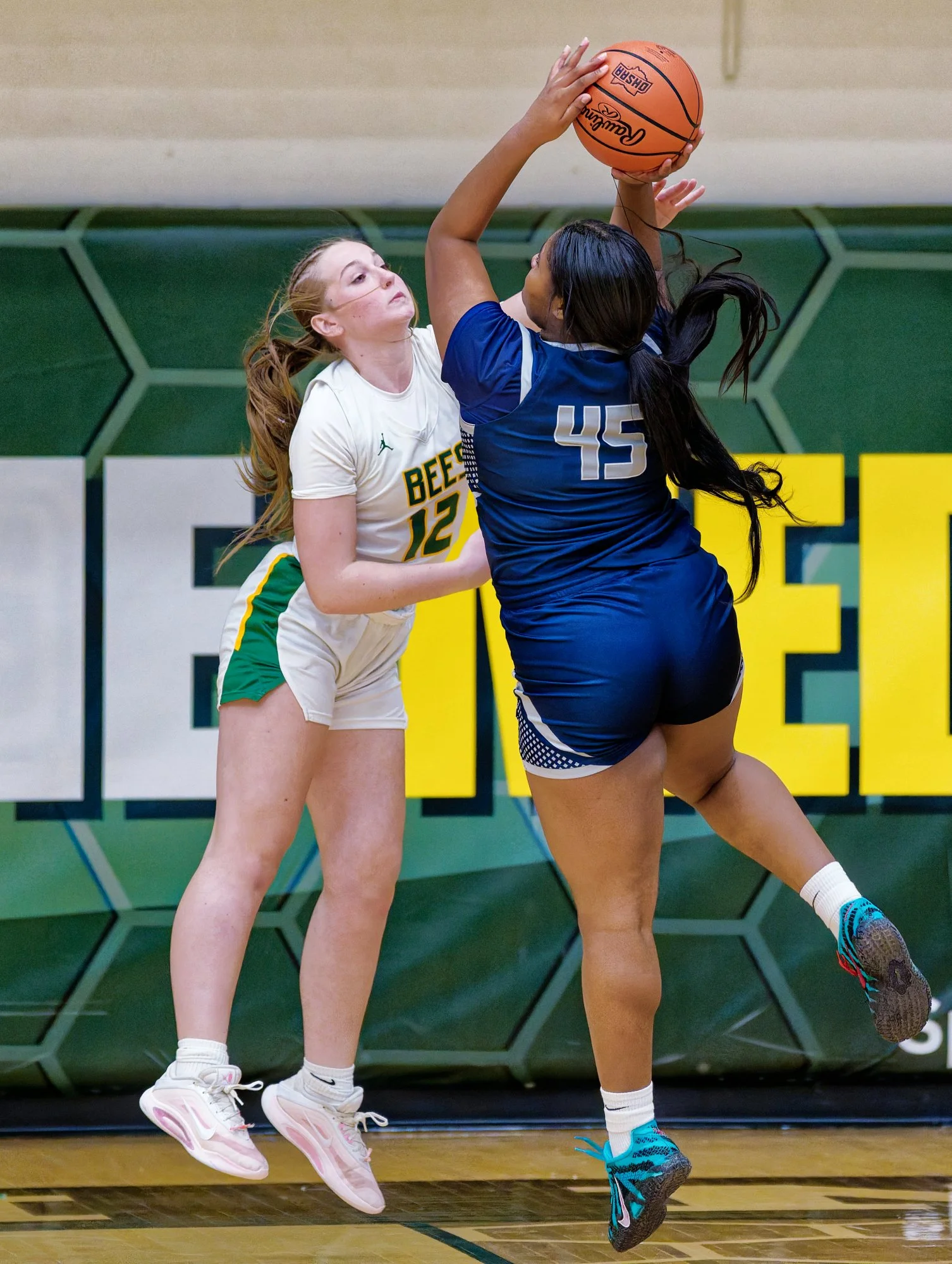MedinaVarsityGirlsBasketball19.jpg