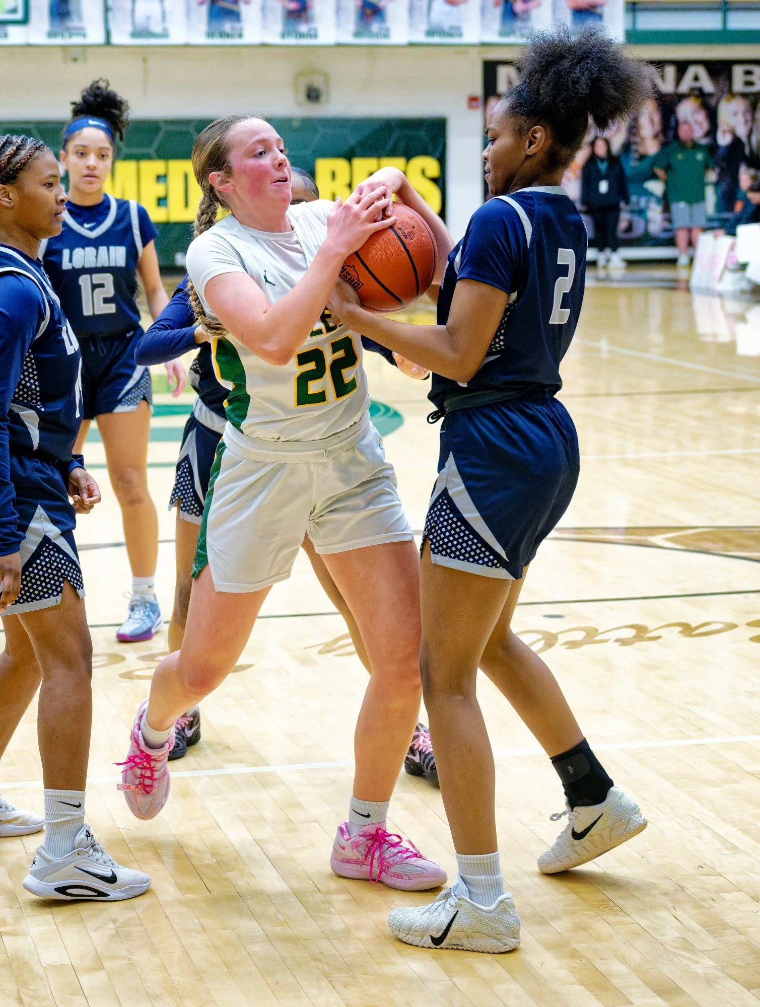 MedinaVarsityGirlsBasketball32.jpg