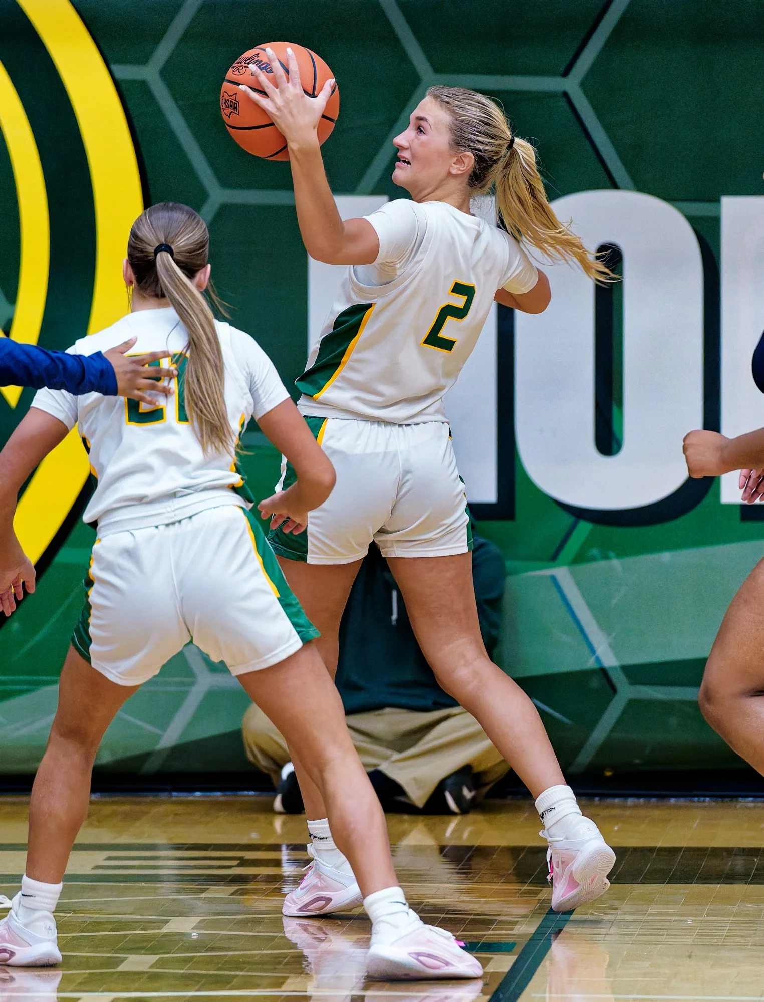 MedinaVarsityGirlsBasketball48.jpg