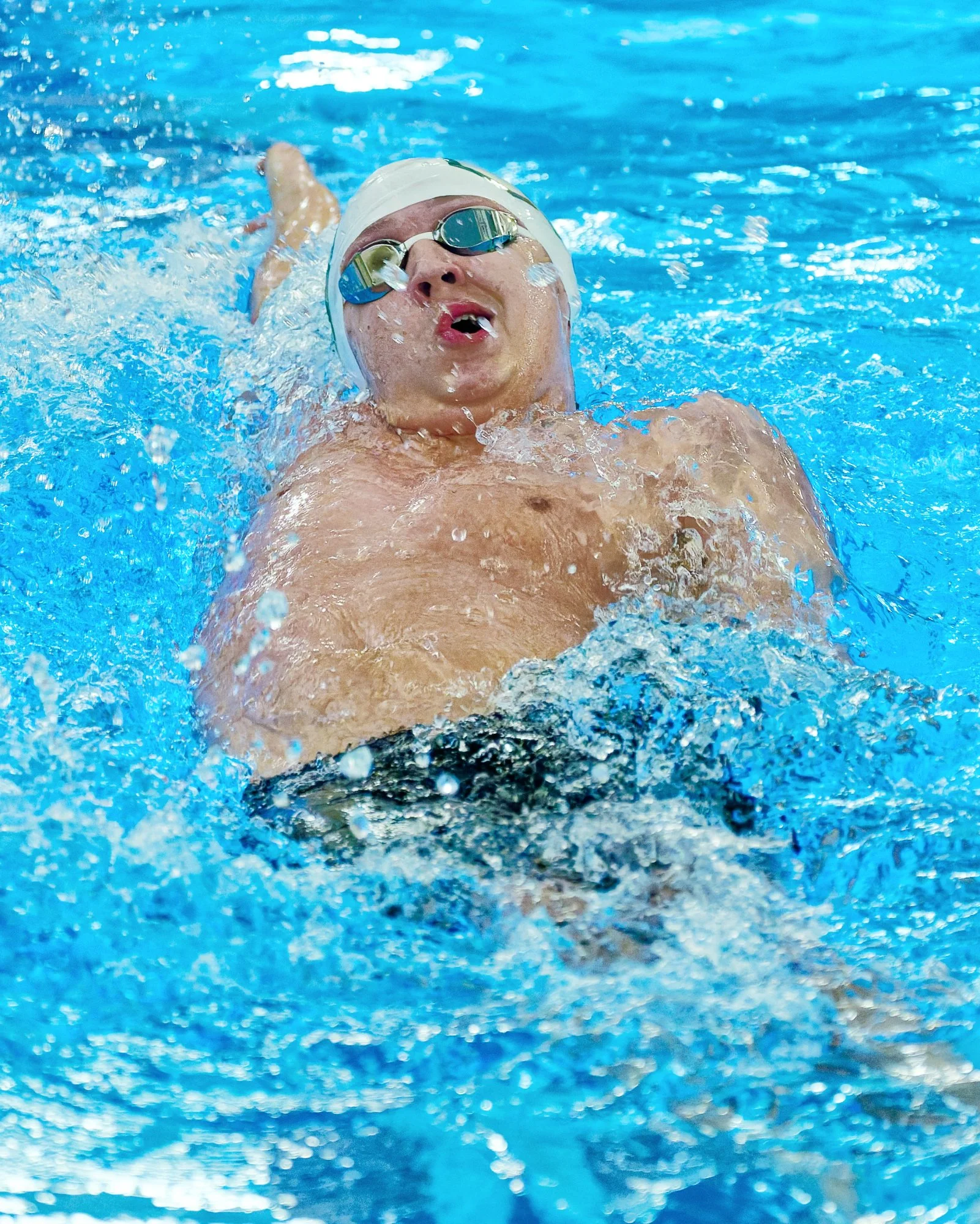 MedinaSwimming017.jpg