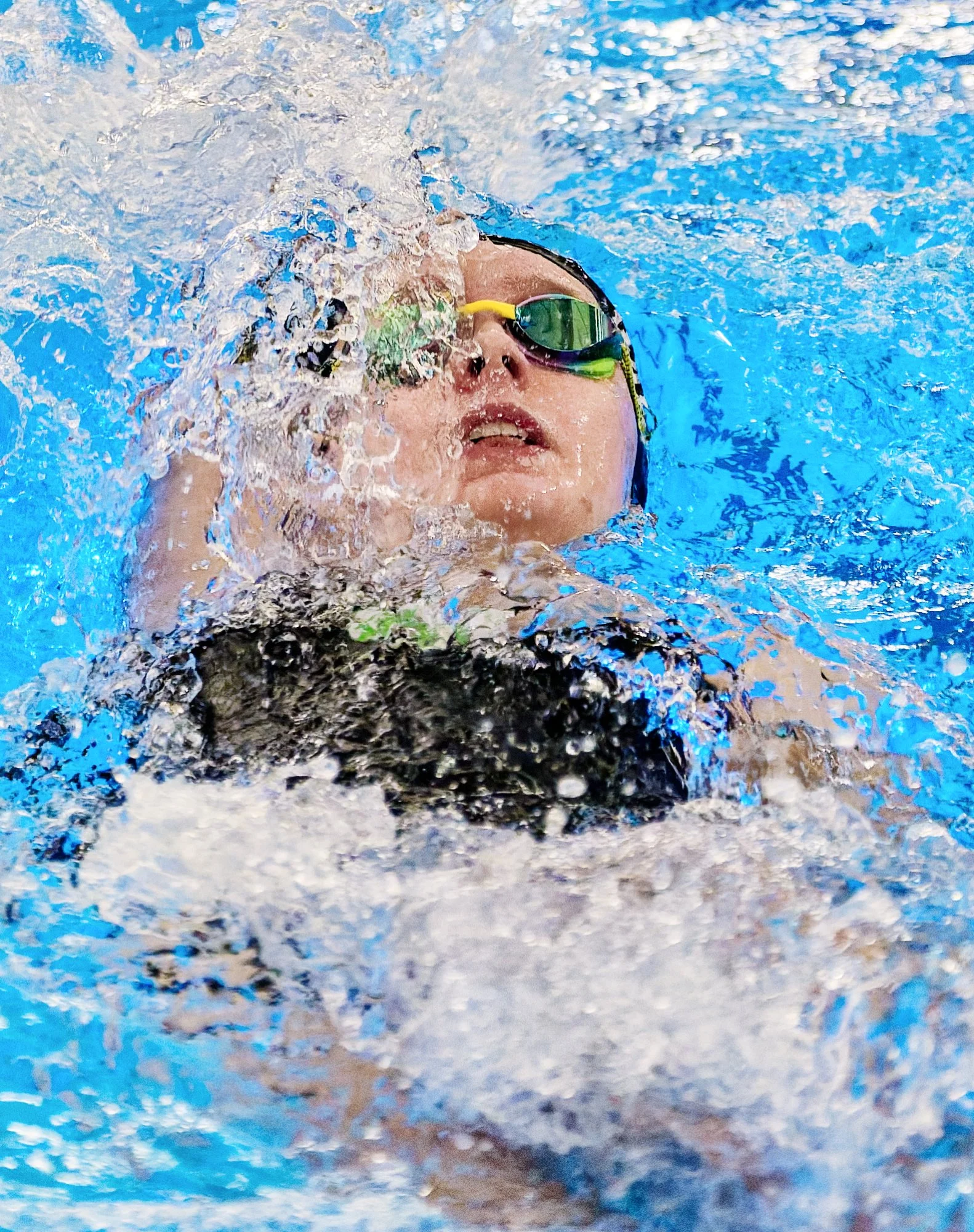 MedinaSwimming006.jpg