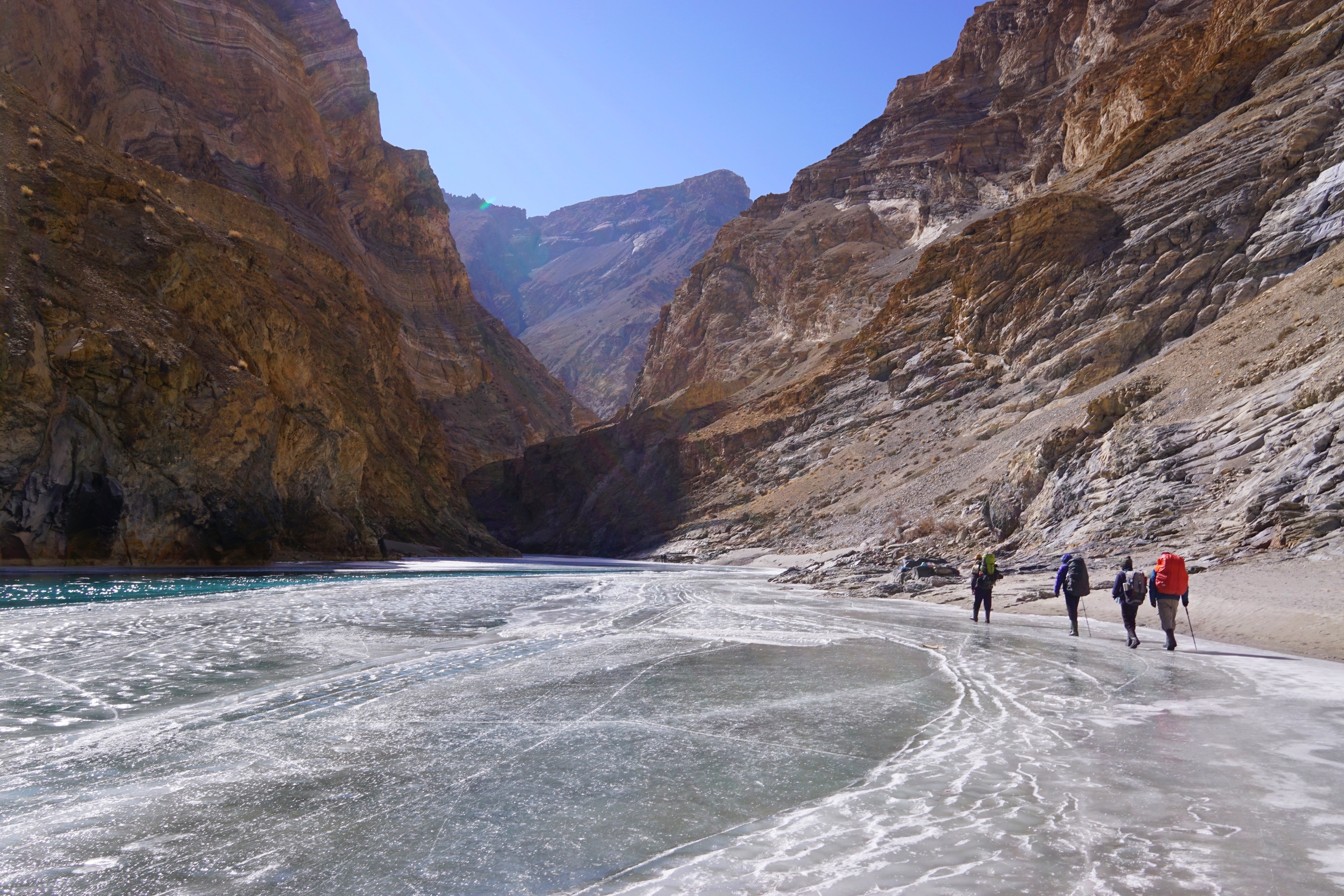 The vast expanse of ice... which were mostly flat at the chadar trek in ladakh