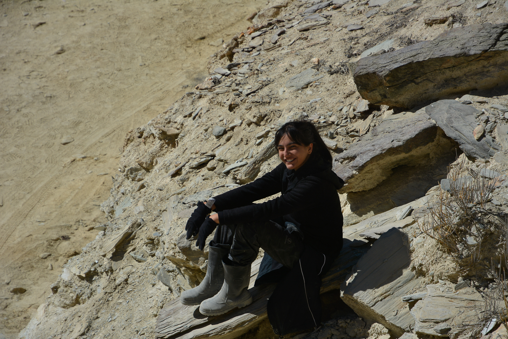 Basking in the sun. It was a 2 hour wait and I was just so thankful for the heat. PC: Amitayu